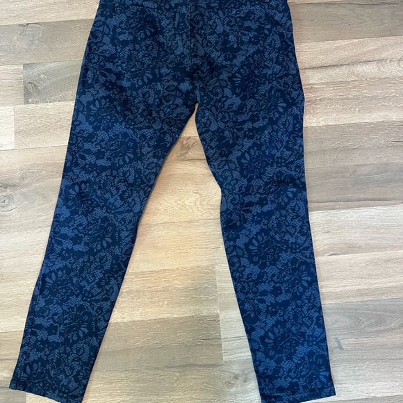 NWT Anthropologie - Sanctuary Floral Pattern Jeans - Picture 4 of 7